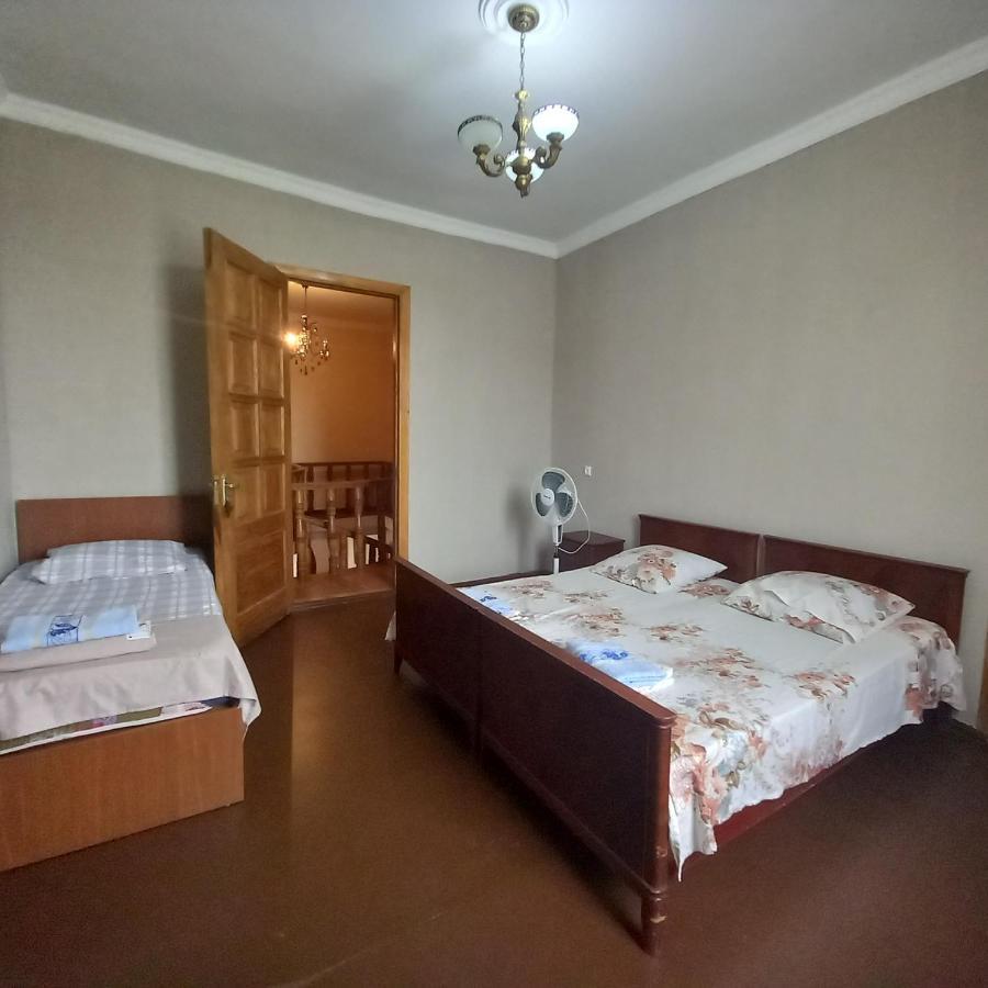 Dani'S House Apartment Kobuleti Bagian luar foto